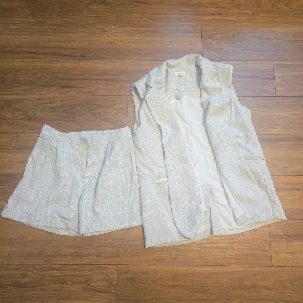 Beige Plaid Sleeveless Blazer Vest